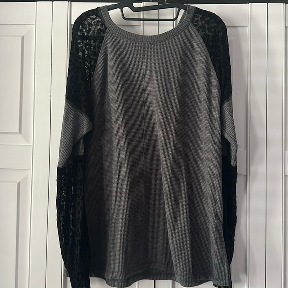 Women’s top size large from Kori excellent condition - Picture 1 of 8